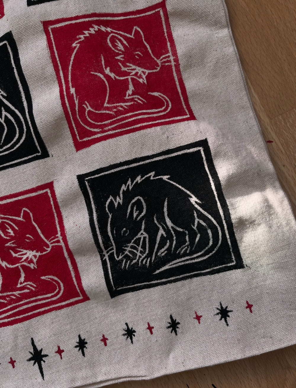 RAT GRID red and black canvas tote bag