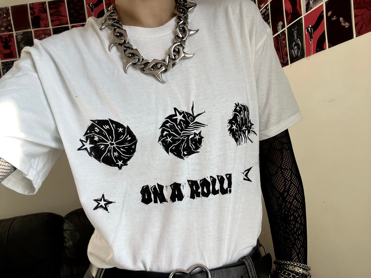 ON A ROLL! white woodlouse/isopod T-shirt