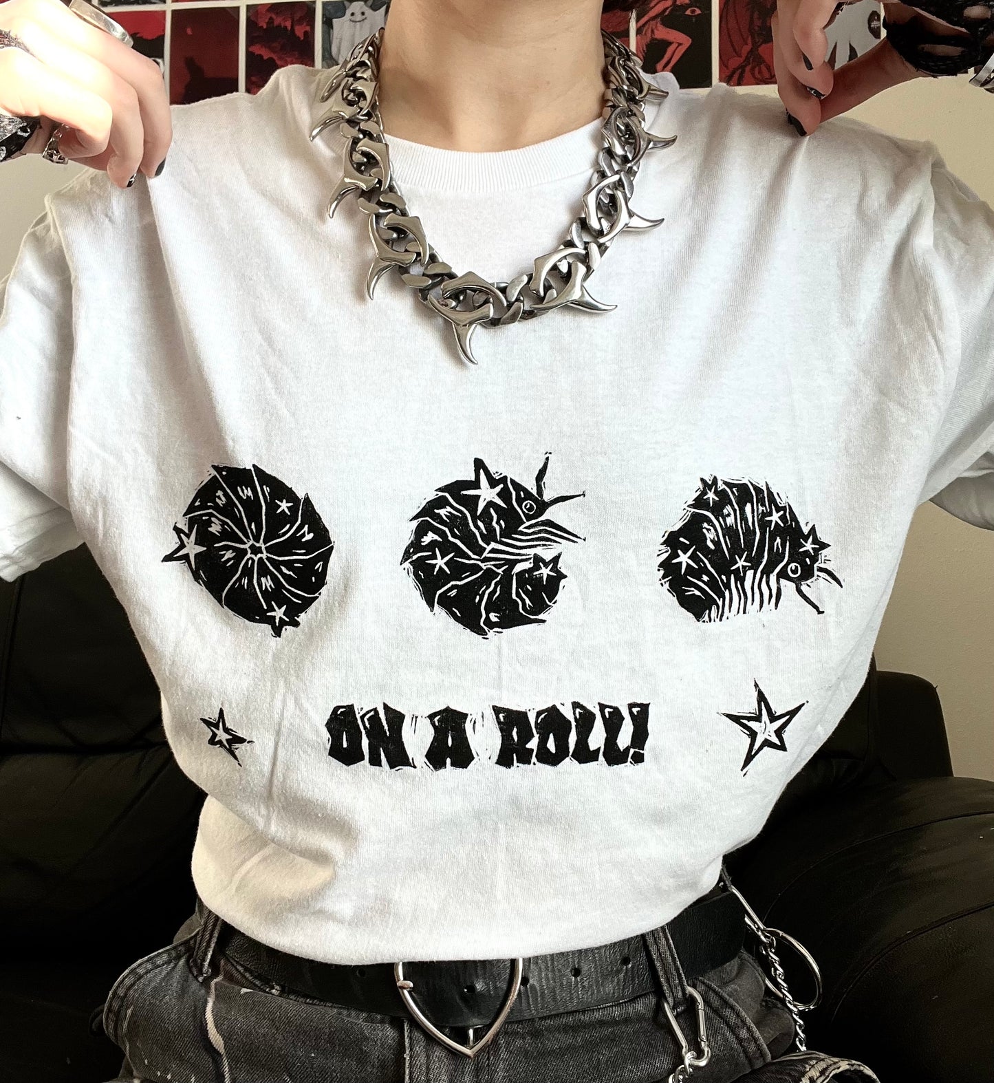 ON A ROLL! white woodlouse/isopod T-shirt