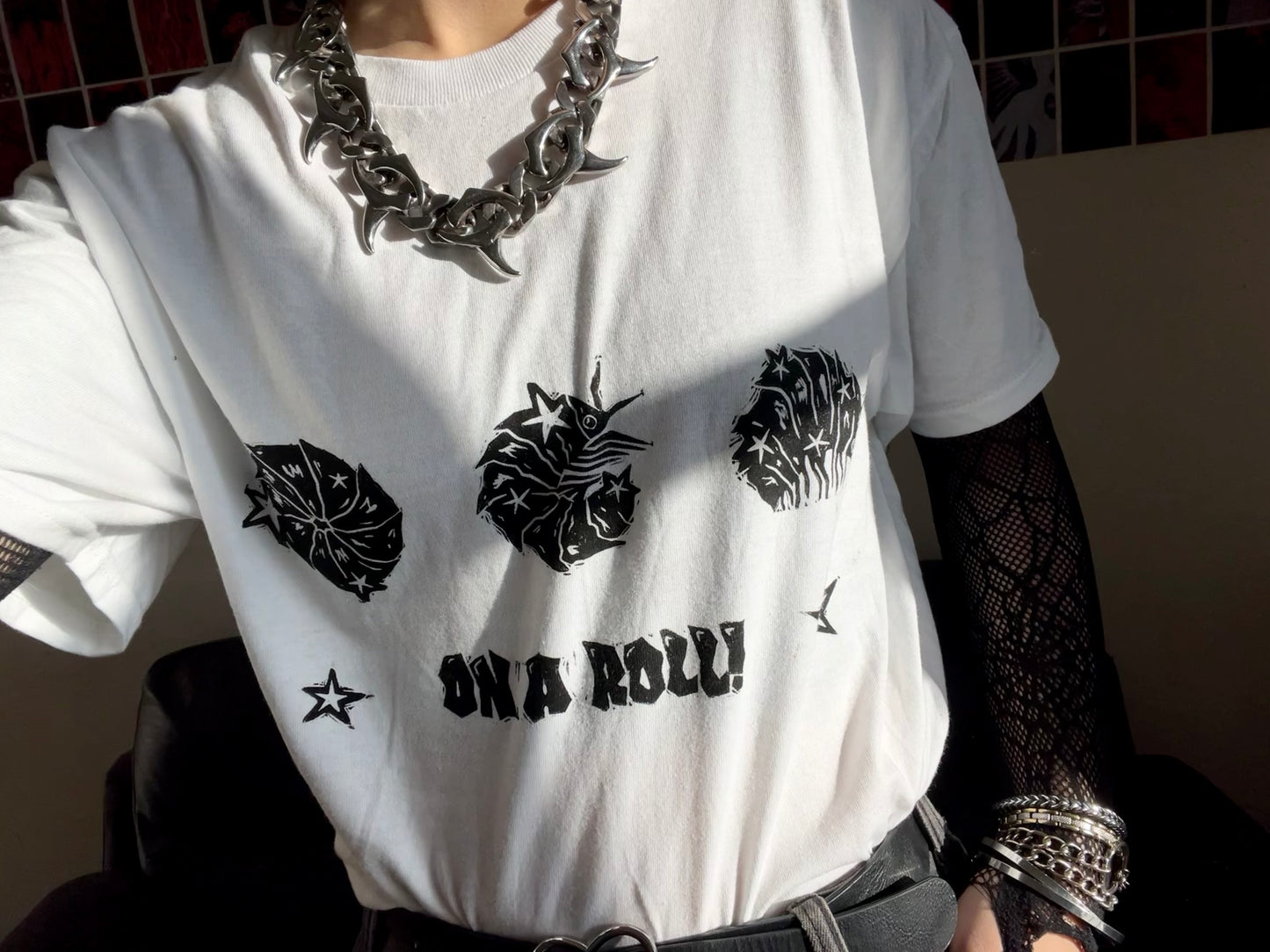 ON A ROLL! white woodlouse/isopod T-shirt